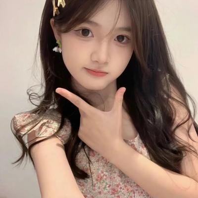 敦君与女朋友